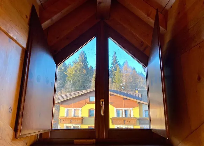 Chalet Roana Апартаменты *